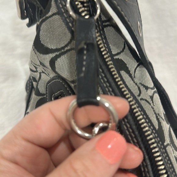 Coach East-West Legacy Jacquard Shoulder bag - Picture 10 of 12